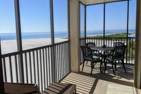 Carlos Pointe 535 Condo
